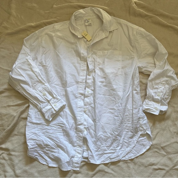 Brand New! Oversized Crinkle Button shirt - Picture 4 of 8